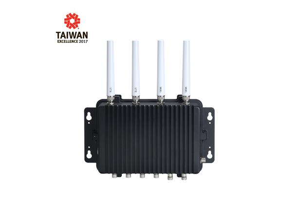 EBOX800-511-FL-DC-7300U  Vanntett IP67 i5-7300U, 9-36VDC, -30/+60 