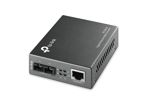 MC200CM Gigabit Multi-Mode Media Converter 